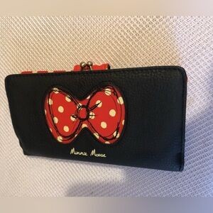 🎠Disney Minnie Mouse Wallet- 745 $20 or $15 w/offer